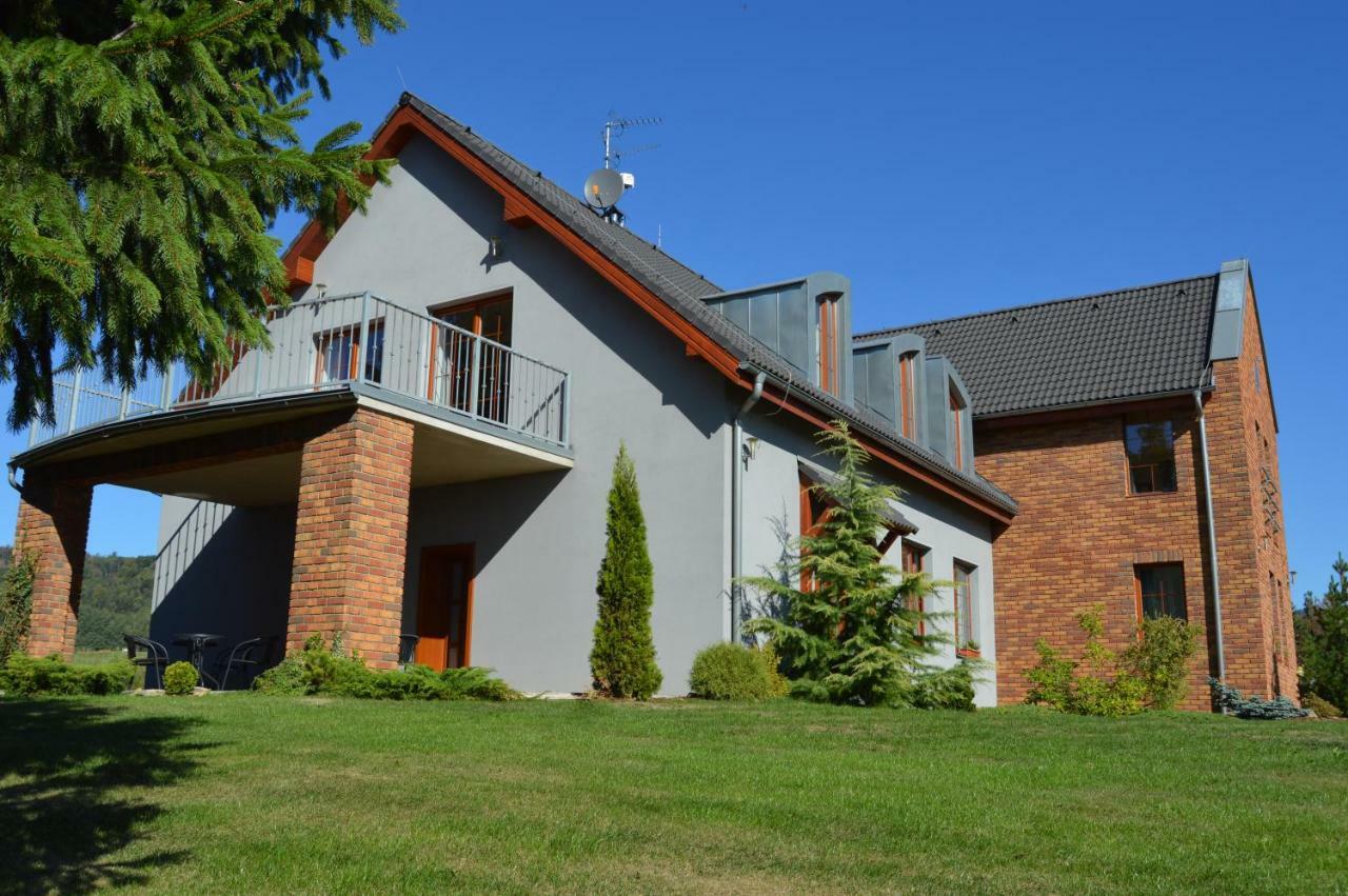 Vila Lipa Novy Bor Exterior photo